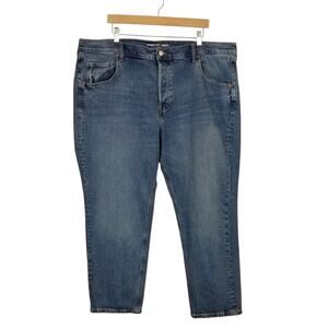 Old Navy Women's Button Fly Mid Rise The Slouchy Straight Leg Jean Size 20